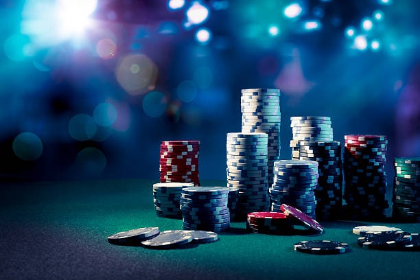 Dragon Tiger live table interface showing bet placement and real dealer